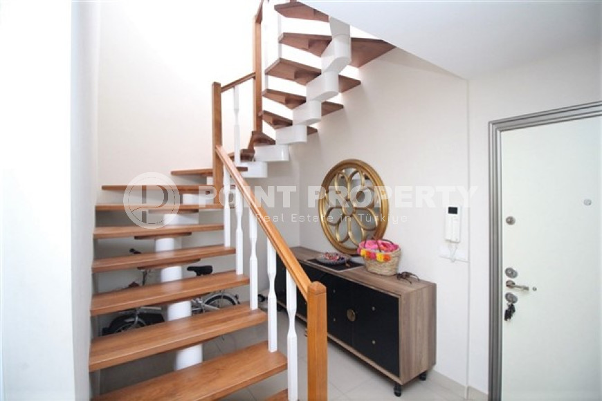 Luxury two-level apartment with three bedrooms, 300m², in Alanya area - Cikcilli-id-1589-photo-19