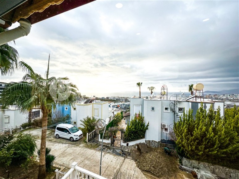 Комфортабельная вилла-близнец с собственным садовым участком, в престижном районе Аланьи - Каргыджак-id-7644-фото-17