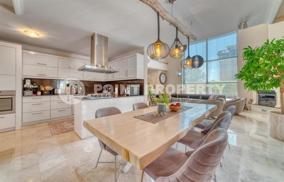 Comfortable villa with a swimming pool, a garden, a separate summer kitchen, a barbecue area and a sauna, a kilometer from the sea-id-7645-photo-4