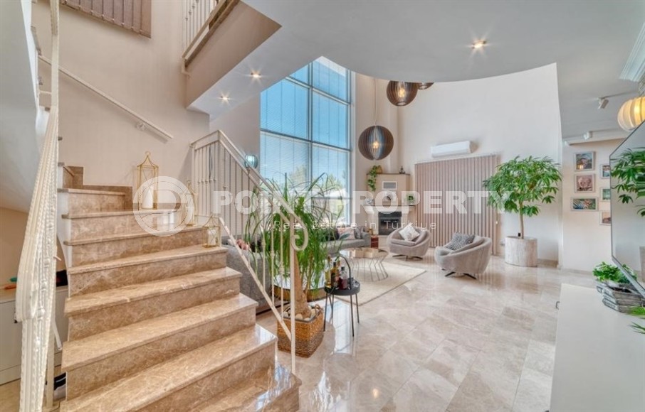 Comfortable villa with a swimming pool, a garden, a separate summer kitchen, a barbecue area and a sauna, a kilometer from the sea-id-7645-photo-5