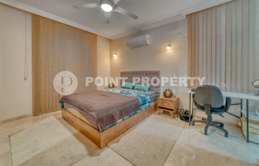 Comfortable villa with a swimming pool, a garden, a separate summer kitchen, a barbecue area and a sauna, a kilometer from the sea-id-7645-photo-9