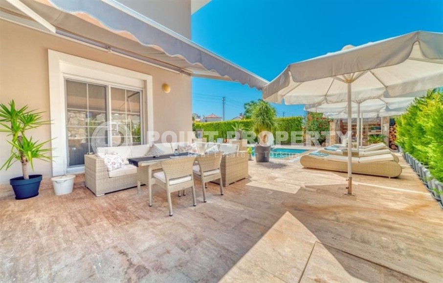 Comfortable villa with a swimming pool, a garden, a separate summer kitchen, a barbecue area and a sauna, a kilometer from the sea-id-7645-photo-23