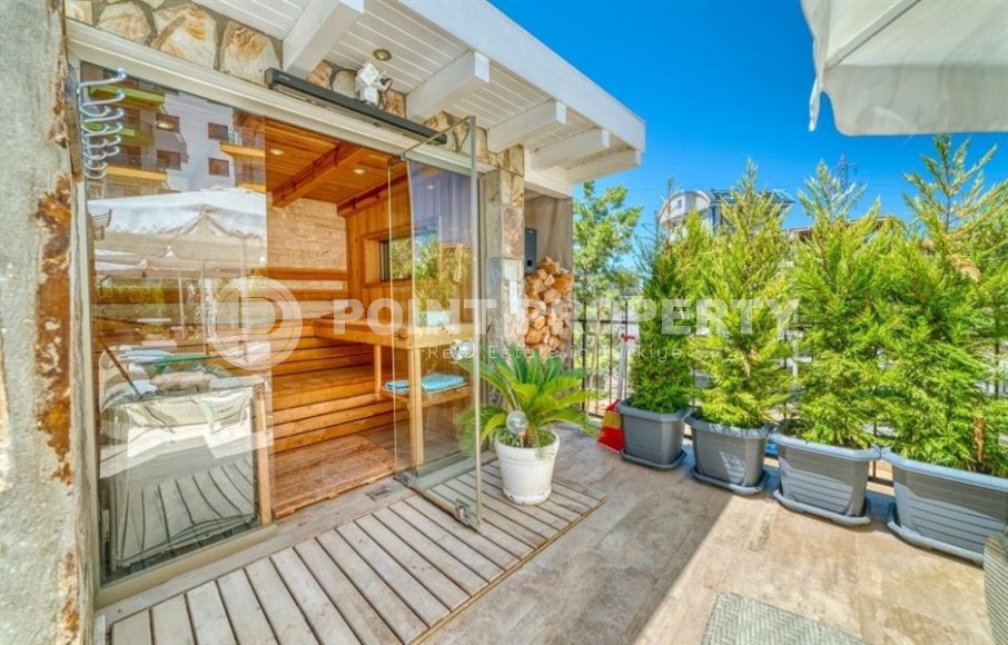 Comfortable villa with a swimming pool, a garden, a separate summer kitchen, a barbecue area and a sauna, a kilometer from the sea-id-7645-photo-24