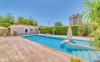 Comfortable villa with a swimming pool, a garden, a separate summer kitchen, a barbecue area and a sauna, a kilometer from the sea-id-7645-photo-32