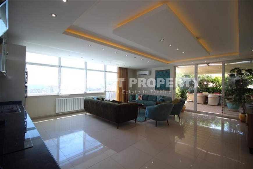 Luxury two-level apartment with three bedrooms, 300m², in Alanya area - Cikcilli-id-1589-photo-26