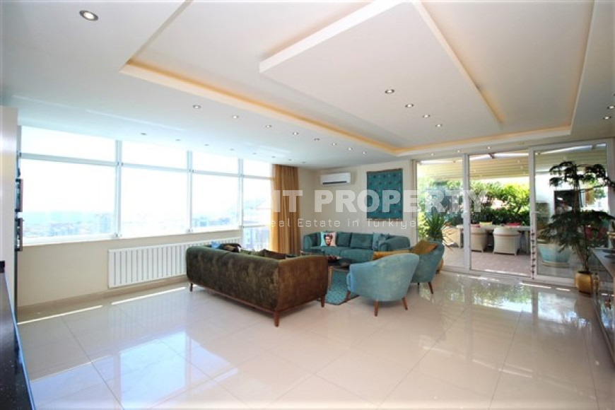 Luxury two-level apartment with three bedrooms, 300m², in Alanya area - Cikcilli-id-1589-photo-29