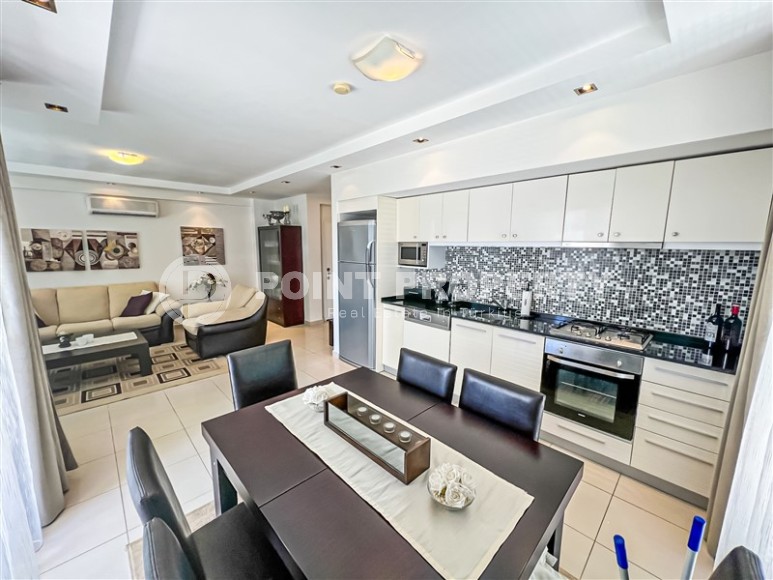 Bright, cozy apartment 2+1 a kilometer from the sea, a few minutes walk from the center of Oba district-id-7648-photo-5