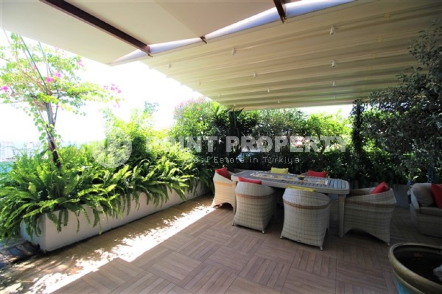 Luxury two-level apartment with three bedrooms, 300m², in Alanya area - Cikcilli-id-1589-photo-34