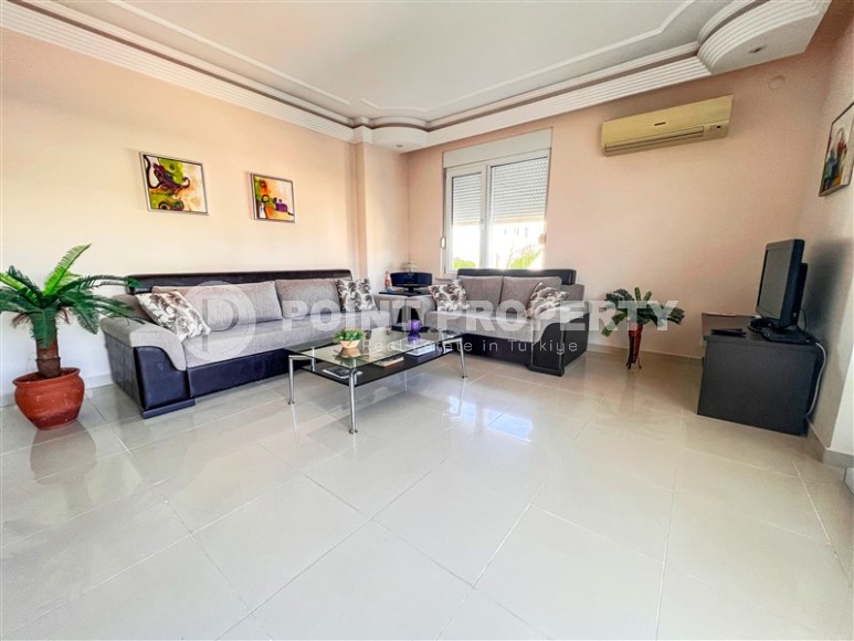 Готовая к проживанию квартира на 2-м этаже в жилом комплексе с богатой внутренней инфраструктурой, в 900 метрах от моря-id-7651-фото-2