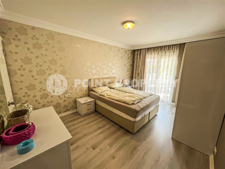 Modern 2+1 apartment on the 1st floor in a residential complex built in 2012, 900 meters from the sea-id-7652-photo-4