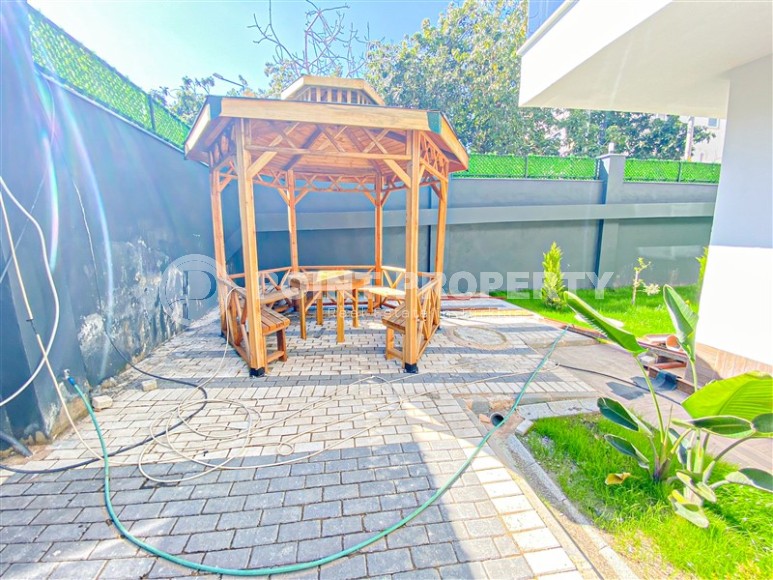 Квартира с чистовой отделкой на 2-м этаже в резиденции 2023 года постройки, в современном районе центральной части Аланьи - Гюллер Пынары-id-7658-фото-16