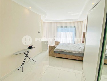 Bright, atmospheric apartment overlooking the green mountain slopes, 50 meters from the sea-id-7664-photo-5