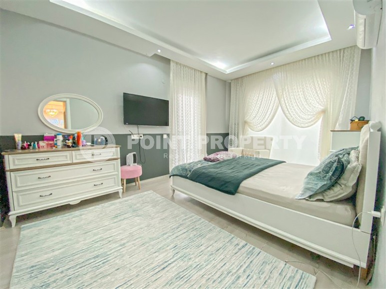 Стильная квартира с современным дизайном и приятным светлым интерьером, в центре района Тосмур-id-7665-фото-5