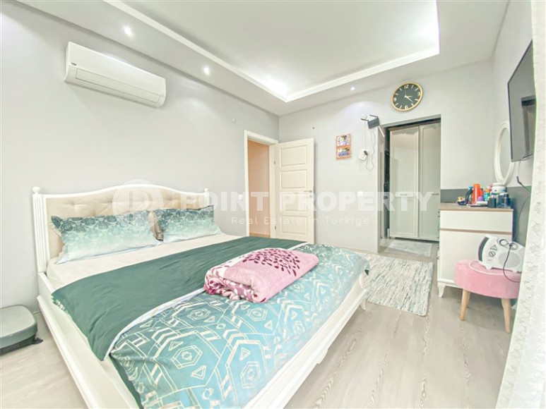 Стильная квартира с современным дизайном и приятным светлым интерьером, в центре района Тосмур-id-7665-фото-6