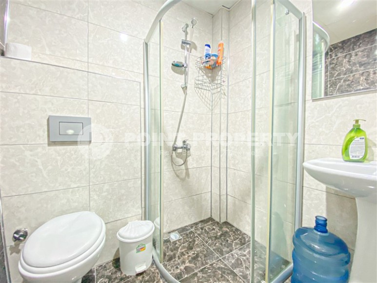 Стильная квартира с современным дизайном и приятным светлым интерьером, в центре района Тосмур-id-7665-фото-12