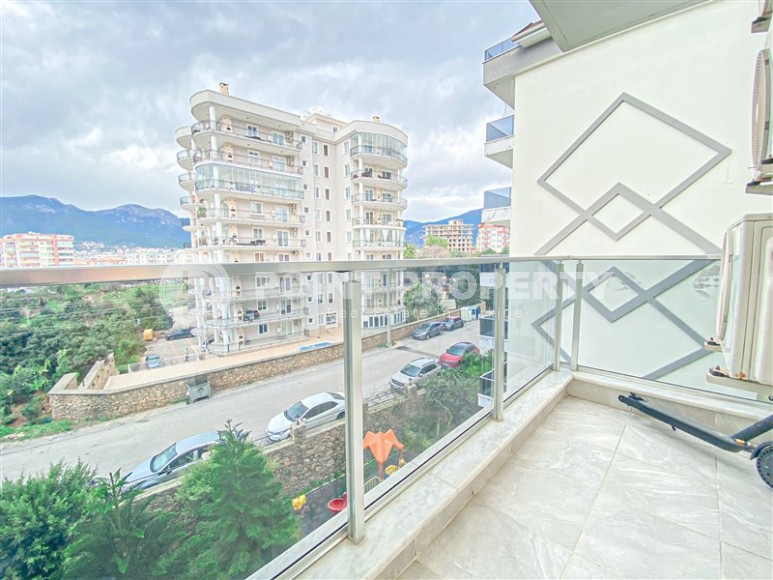 Стильная квартира с современным дизайном и приятным светлым интерьером, в центре района Тосмур-id-7665-фото-14