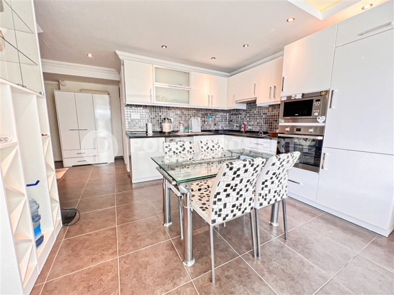 Spacious apartment with high-quality renovation and modern design, on the 1st floor in a residential complex with a swimming pool, fitness club and cinema-id-7666-photo-6