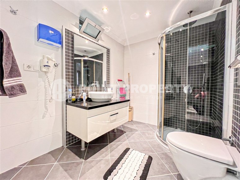 Spacious apartment with high-quality renovation and modern design, on the 1st floor in a residential complex with a swimming pool, fitness club and cinema-id-7666-photo-10