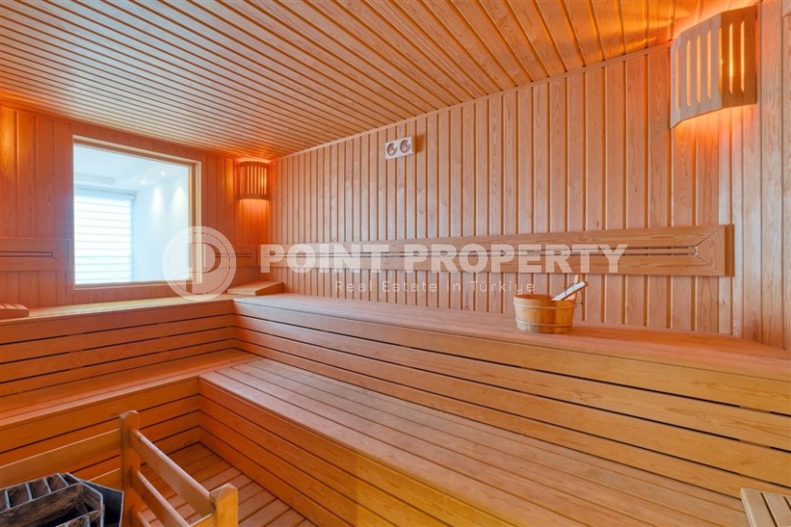 Spacious apartment with high-quality renovation and modern design, on the 1st floor in a residential complex with a swimming pool, fitness club and cinema-id-7666-photo-18