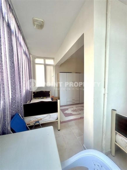 Furnished apartment with two bedrooms 50 meters from the sea, in the center of Mahmutlar-id-7668-photo-9