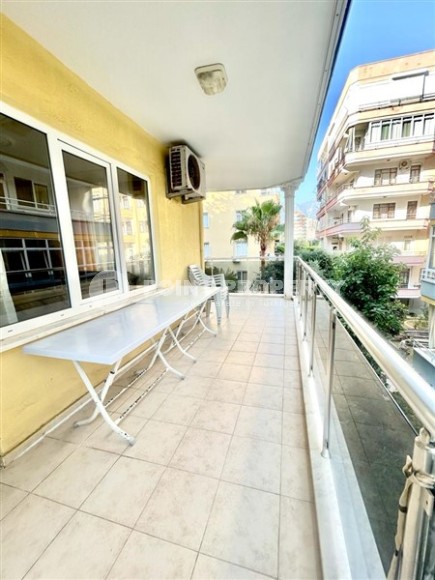 Furnished apartment with two bedrooms 50 meters from the sea, in the center of Mahmutlar-id-7668-photo-16