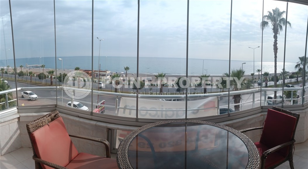 Квартира с топовой локацией на первой линии от моря, в центре района Махмутлар-id-7673-фото-10