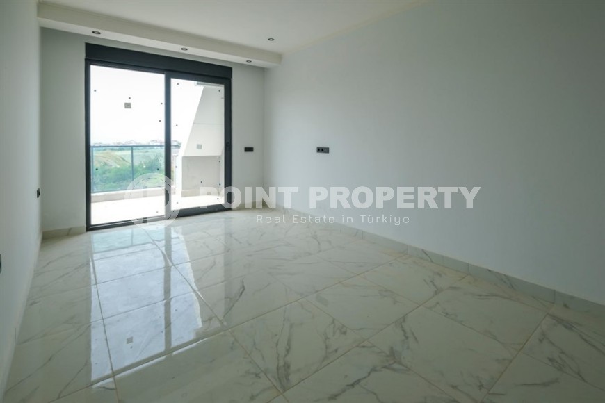 Panoramic two-level apartment 2+1 on the 5th floor with an attic, two kilometers from the sea-id-7674-photo-5