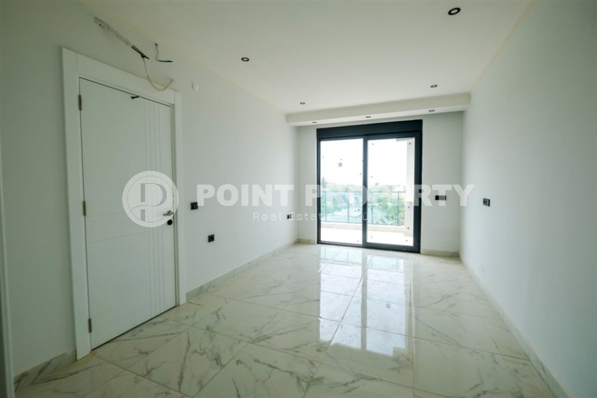 Panoramic two-level apartment 2+1 on the 5th floor with an attic, two kilometers from the sea-id-7674-photo-6