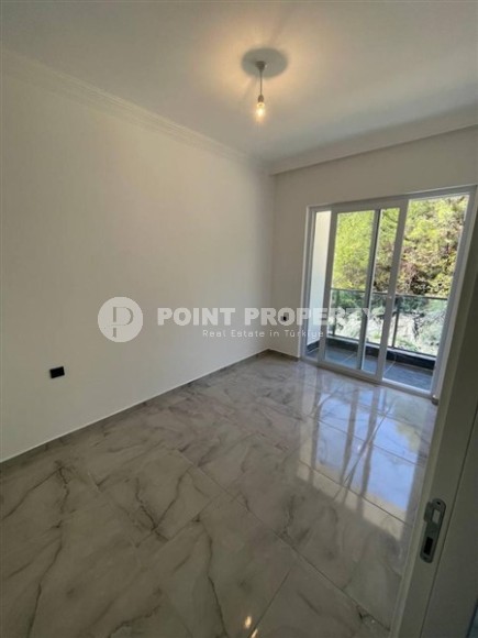 Compact new apartment with fine finishing, in a promising area of Alanya - Avsallar-id-7677-photo-4