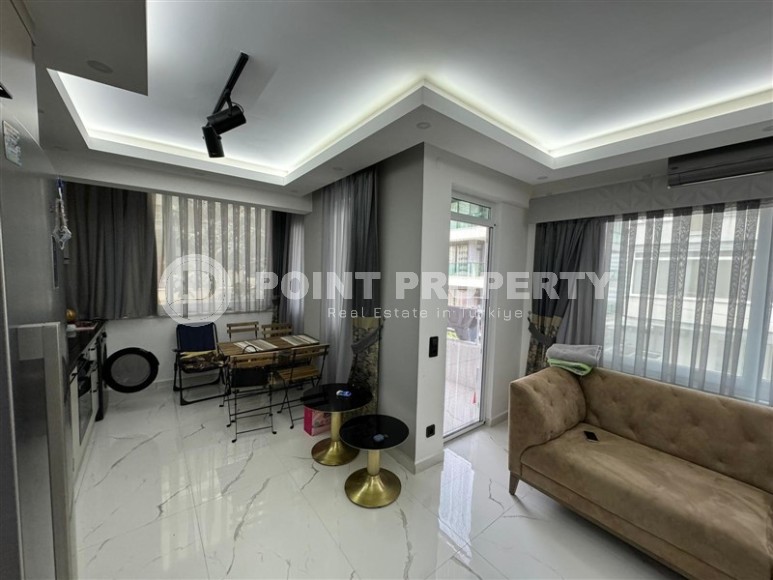 Стильная квартира с дизайнерским ремонтом в 100 метрах от знаменитого пляжа Клеопатры, в центре Аланьи-id-7679-фото-5