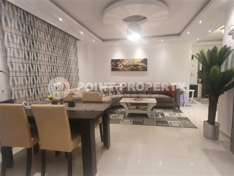 Spacious two-room apartment with a large glazed balcony of 60 sq.m.-id-1592-photo-4