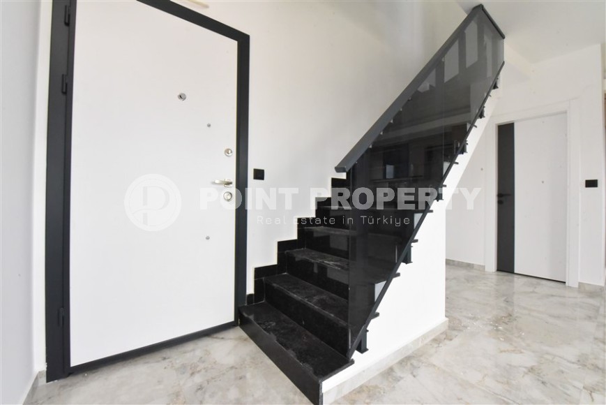 Новая двухуровневая квартира на 4-м этаже с мансардой в резиденции 2022 года постройки-id-7687-фото-5