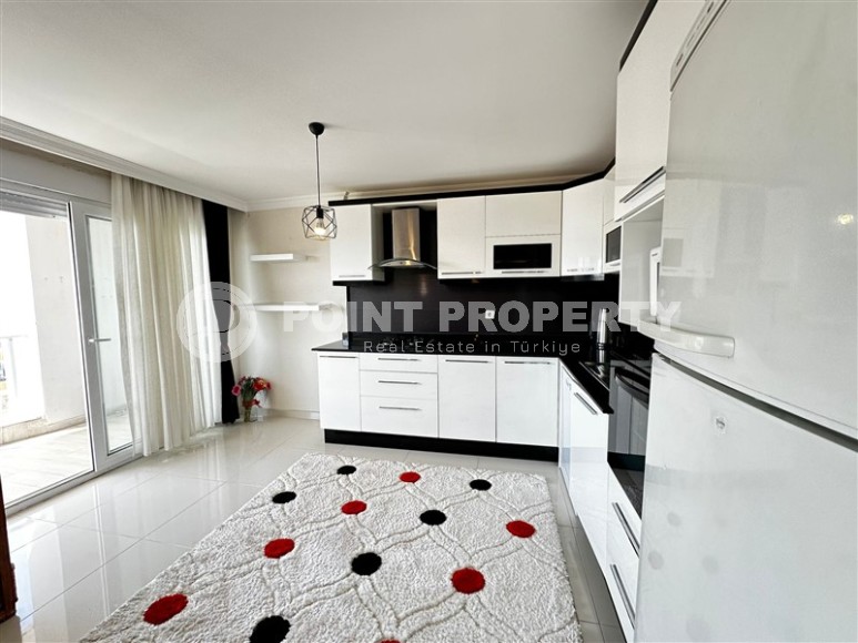 Панорамная двухуровневая квартира с видом на море и горы, в живописном районе Аланьи - Тосмур-id-7694-фото-3