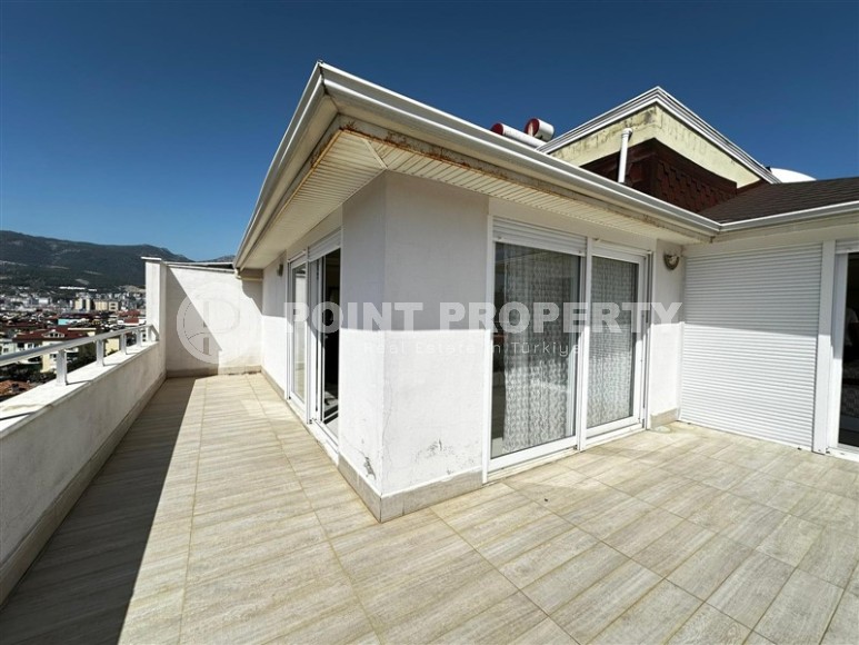 Панорамная двухуровневая квартира с видом на море и горы, в живописном районе Аланьи - Тосмур-id-7694-фото-19