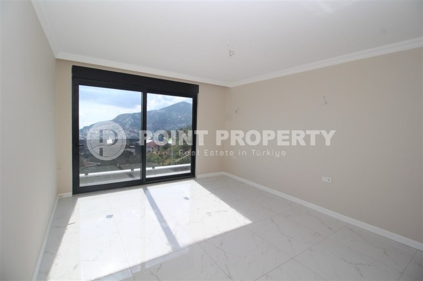 Large two-level apartment 5+1, with a total area of 240 m2, in the elite area of Alanya - Bektash-id-7701-photo-12
