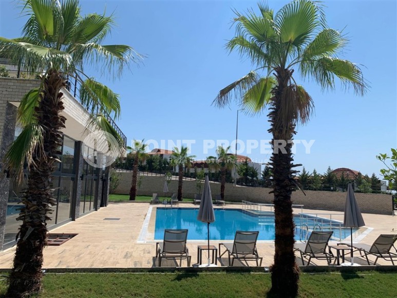 Large two-level apartment 5+1, with a total area of 240 m2, in the elite area of Alanya - Bektash-id-7701-photo-24