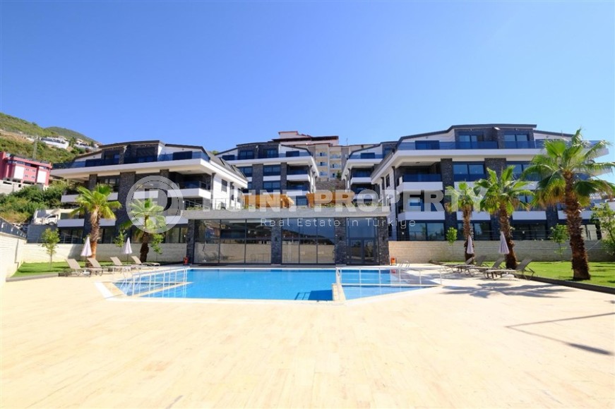Large two-level apartment 5+1, with a total area of 240 m2, in the elite area of Alanya - Bektash-id-7701-photo-25