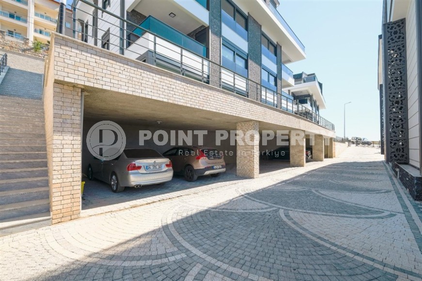 Large two-level apartment 5+1, with a total area of 240 m2, in the elite area of Alanya - Bektash-id-7701-photo-27