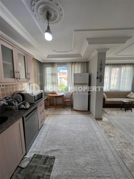 Просторная линейная квартира 3+1, общей площадью 150 м2, в нескольких минутах ходьбы от центра Аланьи-id-7706-фото-3