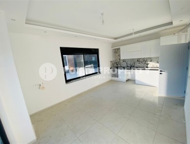 A small new apartment with a fine finish in the center of a prestigious area of Alanya - Kargicak-id-7707-photo-2