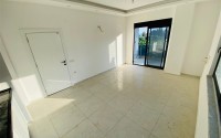 A small new apartment with a fine finish in the center of a prestigious area of Alanya - Kargicak-id-7707-photo-4