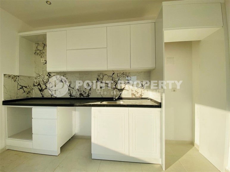 A small new apartment with a fine finish in the center of a prestigious area of Alanya - Kargicak-id-7707-photo-5