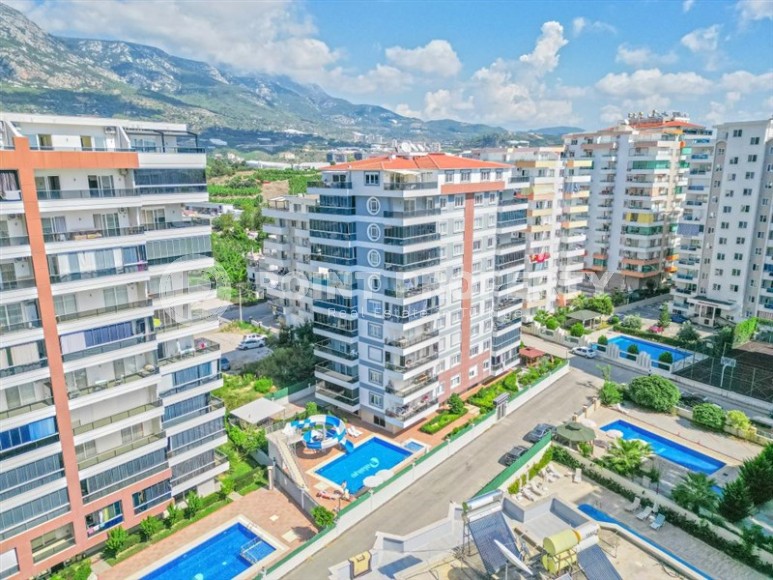 Compact studio 1+0 with a spacious glazed balcony, in the center of the modern area of Alanya - Mahmutlar-id-7713-photo-10