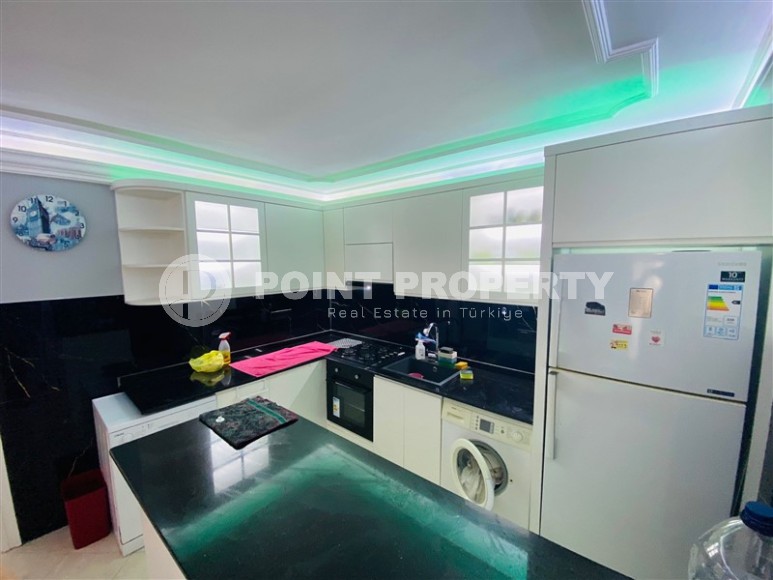 Большая линейная квартира 3+1, общей площадью 190 м2, в центре европейского района Аланьи - Нижняя Оба-id-7715-фото-4