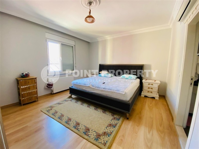 Просторная двухуровневая квартира с видом на горы, с возможностью получения гражданства Турции-id-7721-фото-2