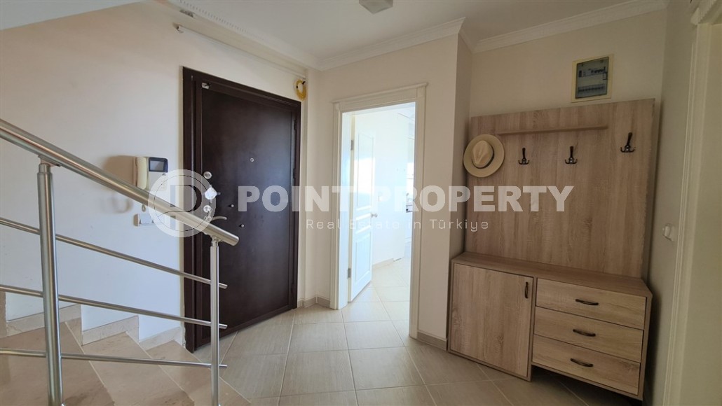 Светлая, атмосферная квартира 4+1 на 4-м этаже с мансардой, в престижном районе Аланьи - Хасбахче-id-7723-фото-10