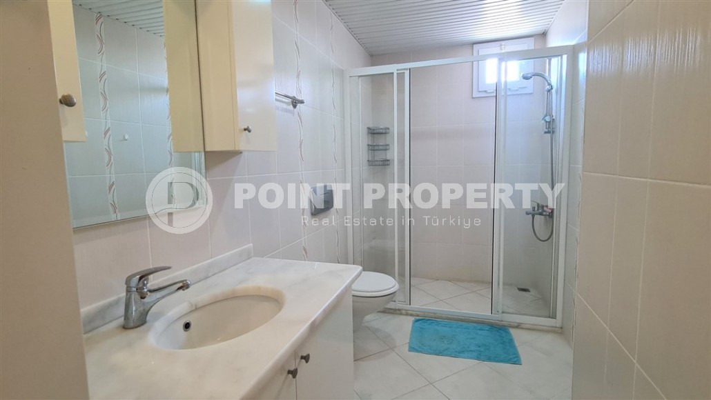 Светлая, атмосферная квартира 4+1 на 4-м этаже с мансардой, в престижном районе Аланьи - Хасбахче-id-7723-фото-12