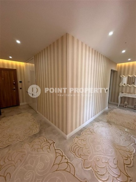 Spacious linear apartment 4+1, with a total area of 270 m2, on the 2nd floor in a modern residential complex with hotel infrastructure-id-7726-photo-11