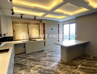 Large two-level apartment 5+1, with a total area of 395 m2, in the prestigious area of Alanya - Hasbahce-id-7730-photo-3