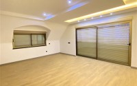 Large two-level apartment 5+1, with a total area of 395 m2, in the prestigious area of Alanya - Hasbahce-id-7730-photo-8